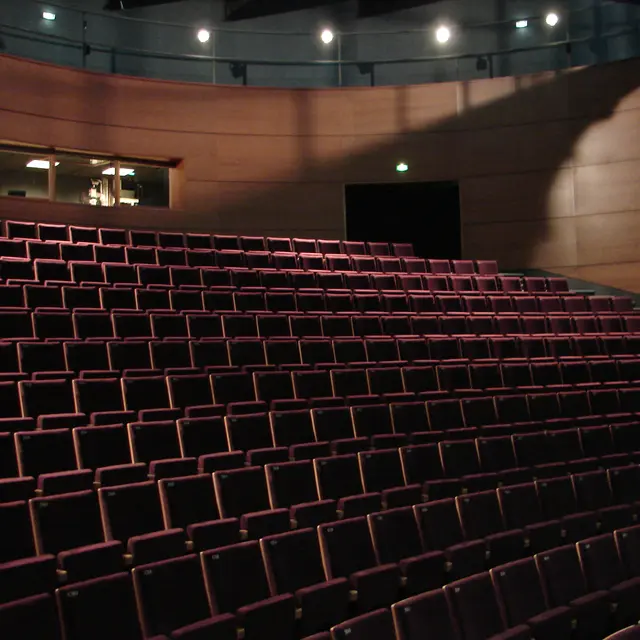 Amphi2