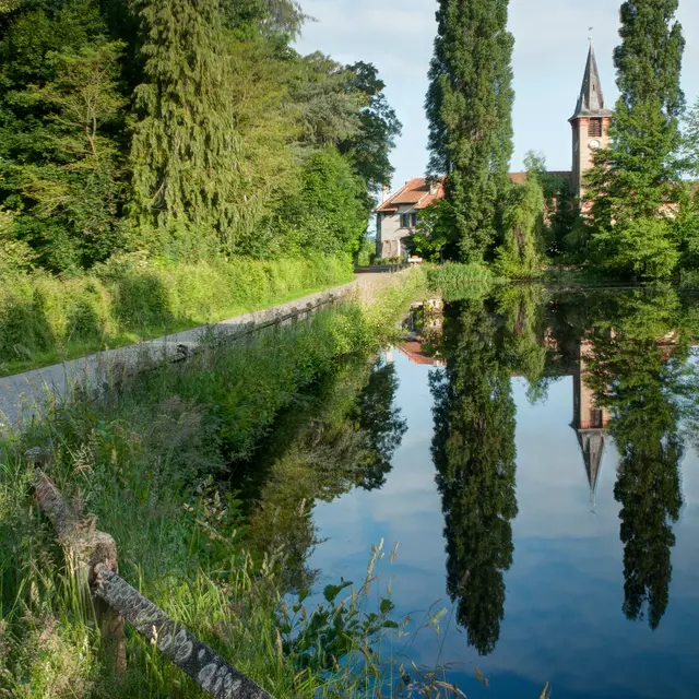 Balade Villefavard, un village pas comme les autres