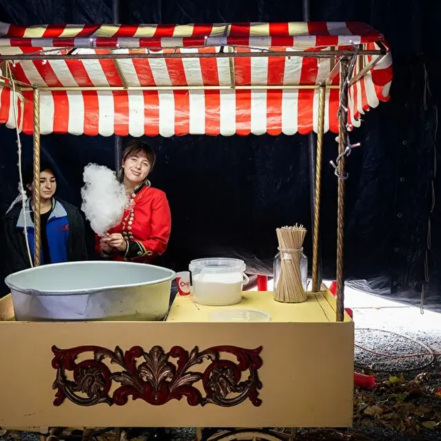 Cirque de Noël 2025 - Pau - Barbes à Papa