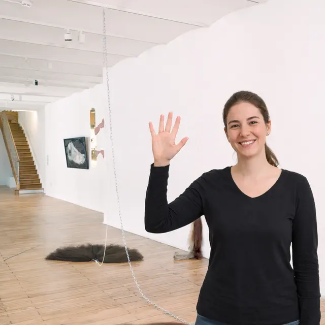 Vue de l'exposition Chères créatures