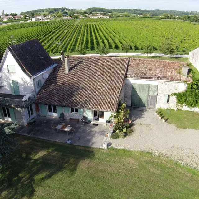 Chateau Les hauts de Caillevel vue Drone