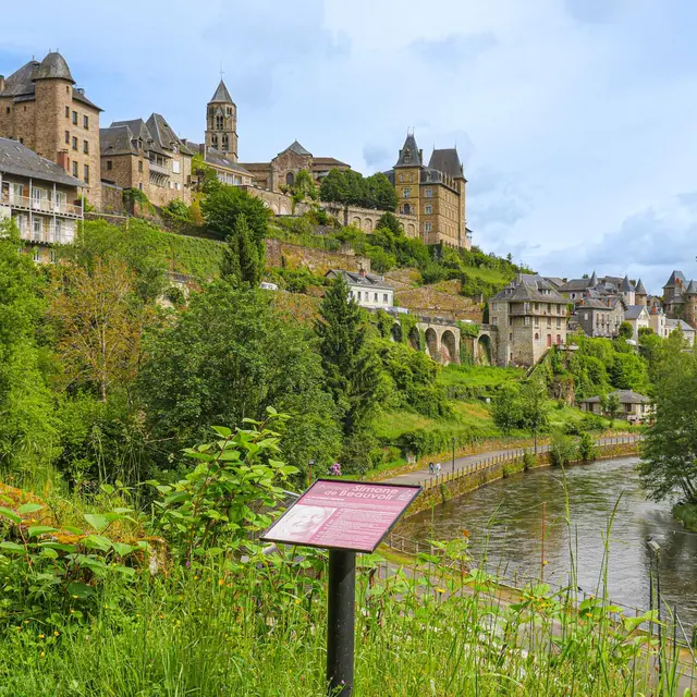 Corrèze Tourisme_GR46_Uzerche (5)_© David Genestal_juin 2024