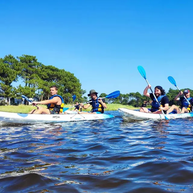 Descente Kayak Courant coucher du soleil
