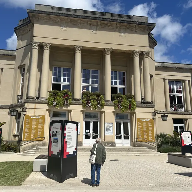 Du-05-09-au-03-11-2025-Exposition theatre_VsL