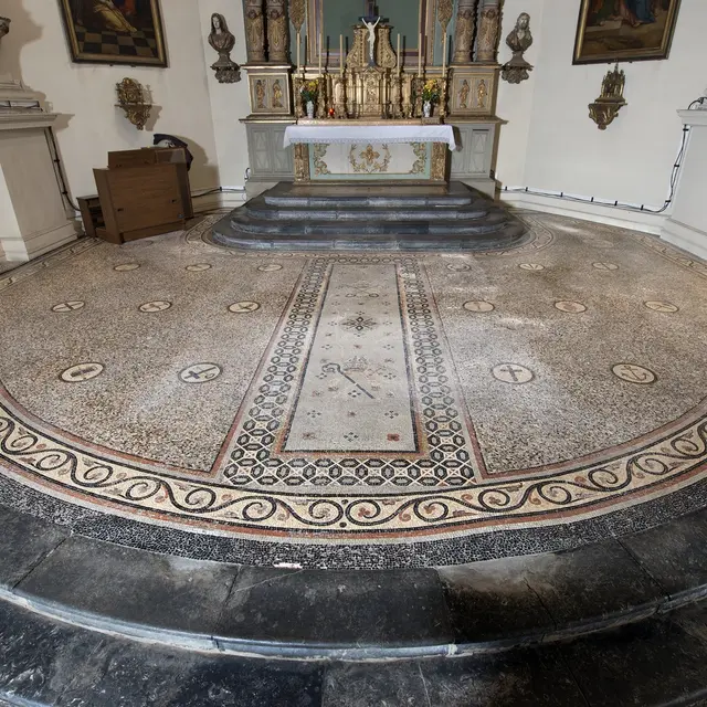 Eglise St Louis de Gonzague-01