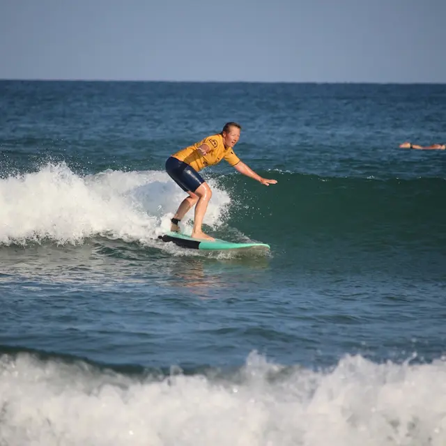 Esta Surf School 2025 (1) redim