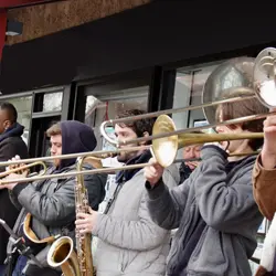 Fanfare-Havana-Brass-Machine