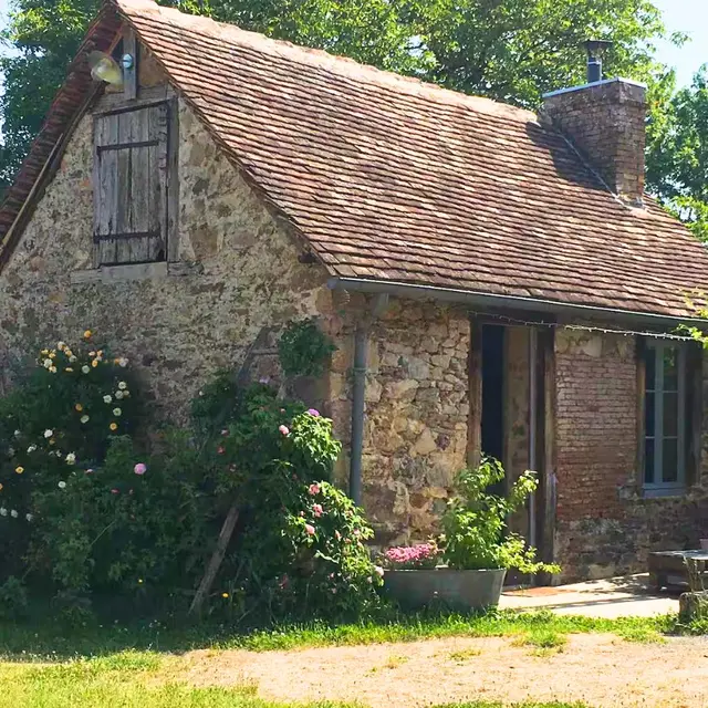 Charmante petite maison - Saint-Priest-Ligoure
