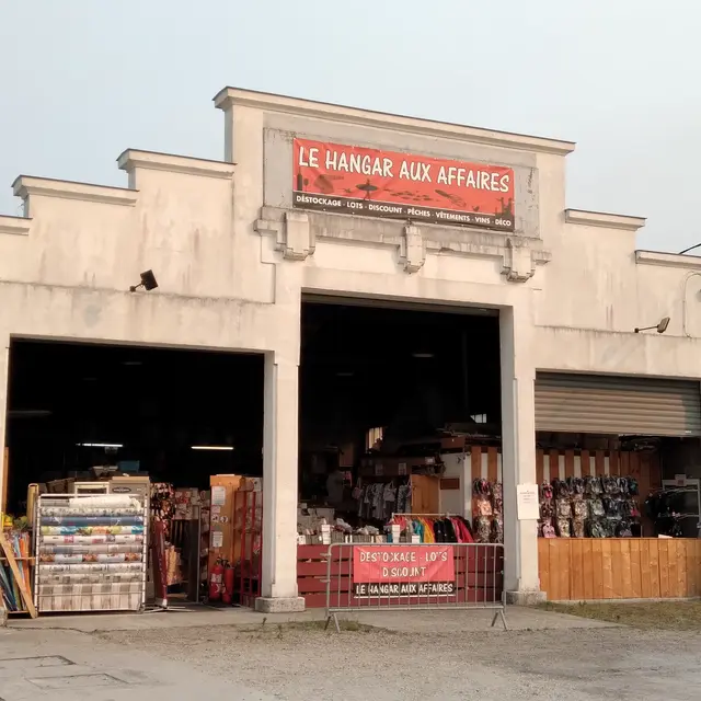 HangarauxAffaires