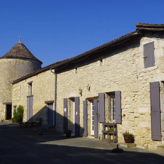 LADESVIGNES (49)