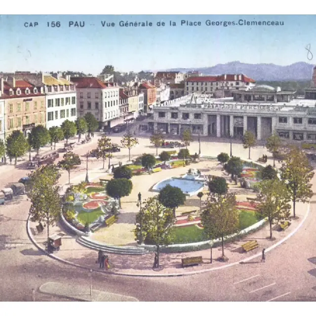 Les métamorphoses de la Place Clemenceau-Pireneas