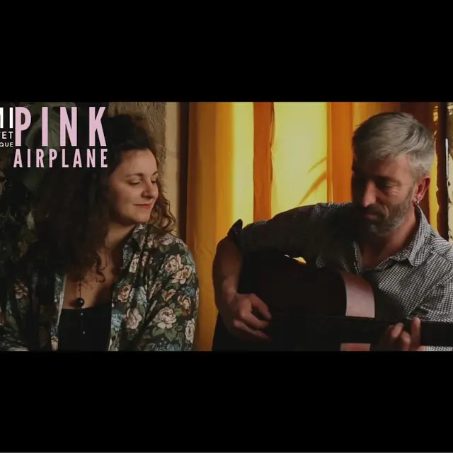 Le duo Pink Airplane