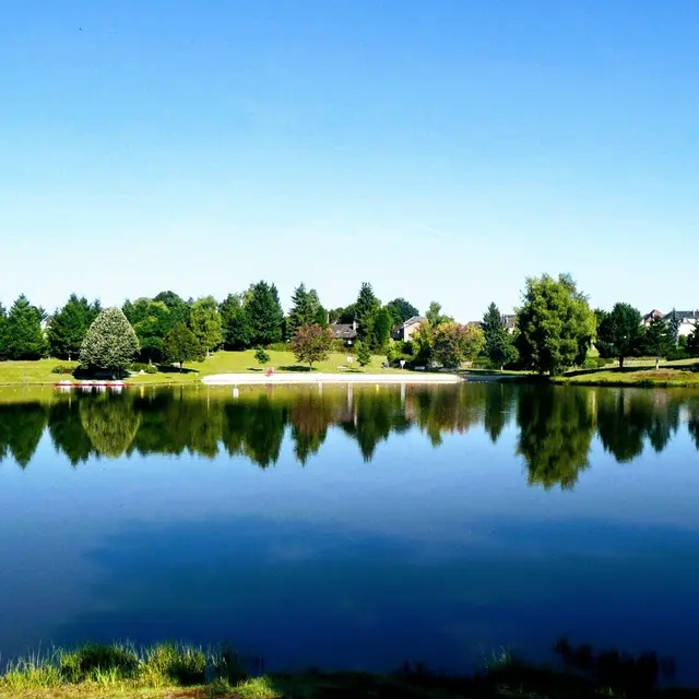 Plan d'eau de la roche Meuzac