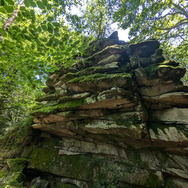 Rocher de Servière © M Clavaux (1)