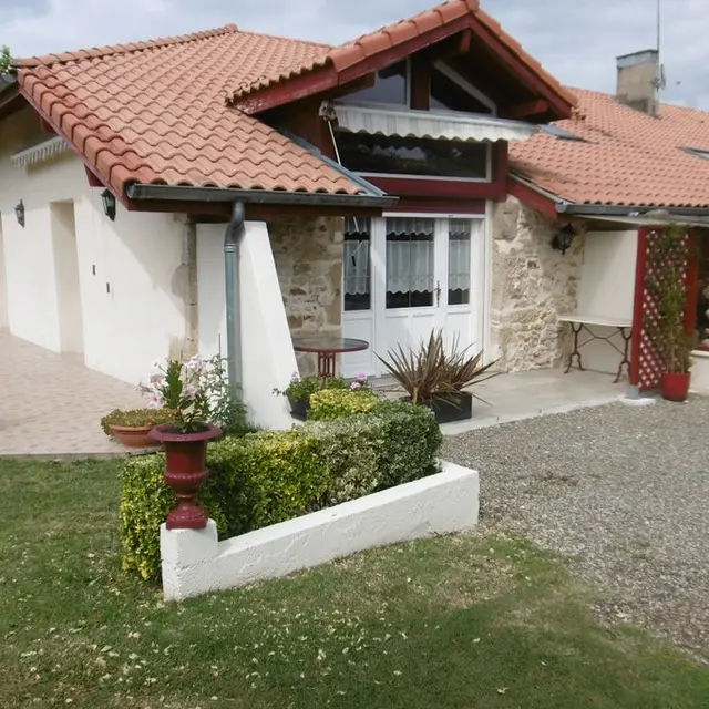 Torreguitart - jardin terrasse