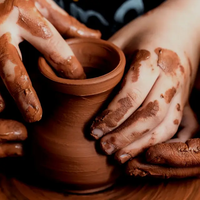atelier poterie enfant