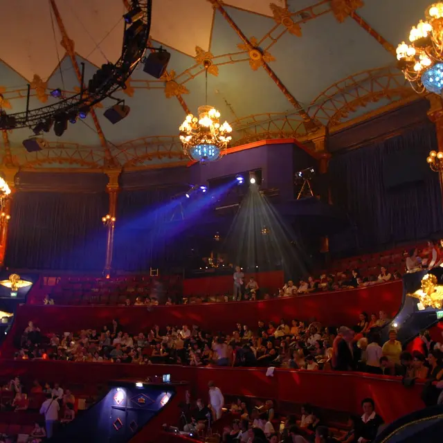 circus-456387_1280
