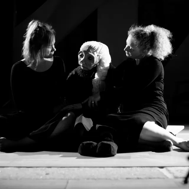 dd37aa22a5a84749a36f3b9011554698.full.image