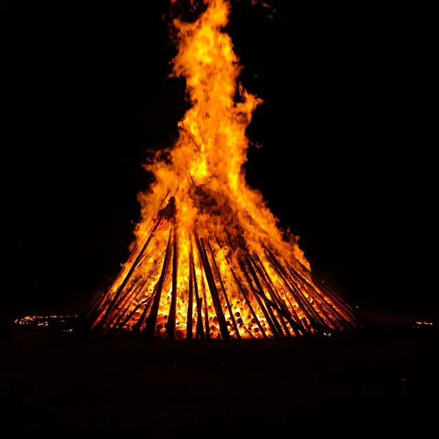 fire-142514_1280