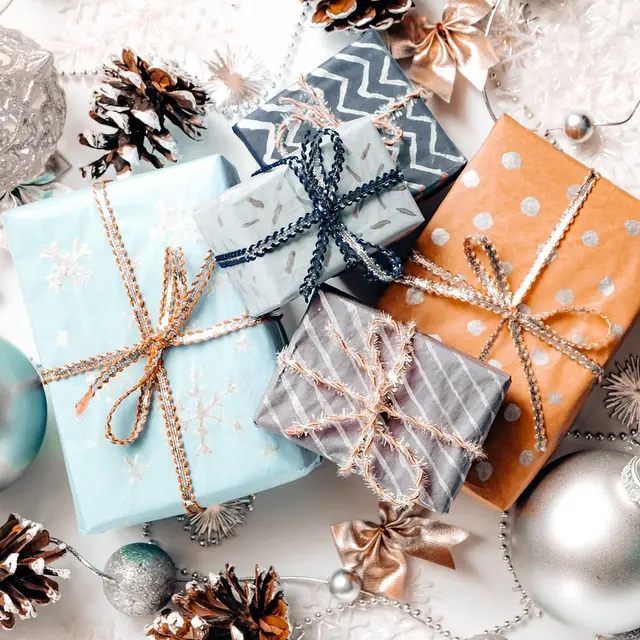 gifts-5815004_1280