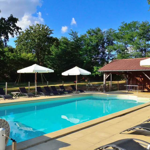 piscine du Hameau des Chapelles_1