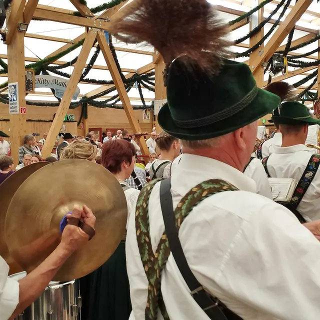 Diner bavarois et soirée dansante