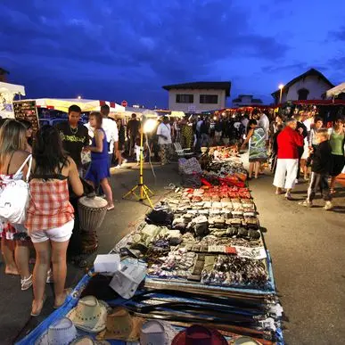 marché nocturne mimizan