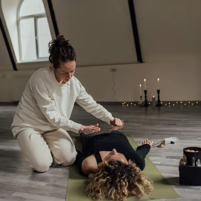 pexels-arina-krasnikova-6998274