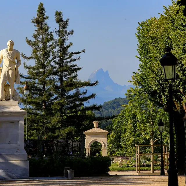Place Royale - Pau - Henri IV