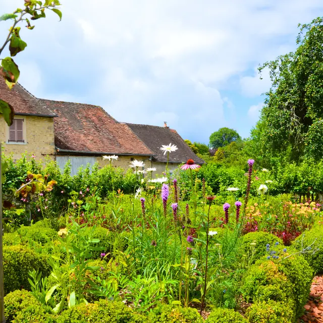 Jardin de l'An Mil à nos jours - Rilhac-Lastours
