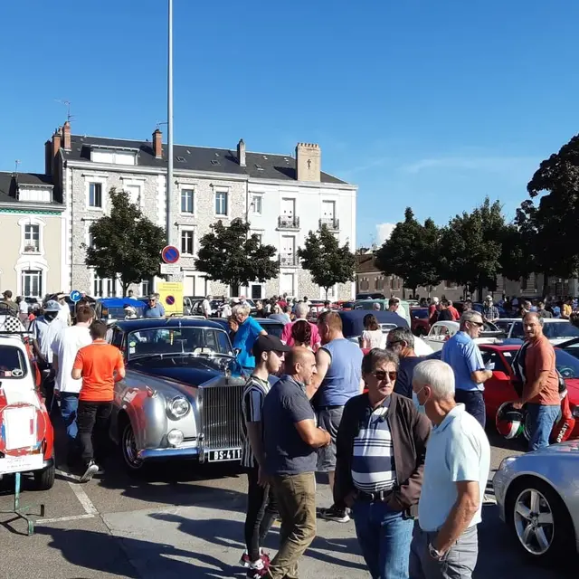 Les Rétromobiles_1