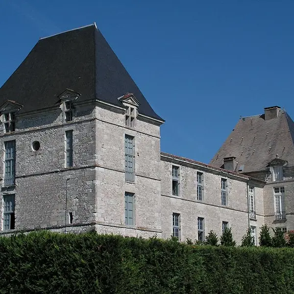 saussignac-chateau
