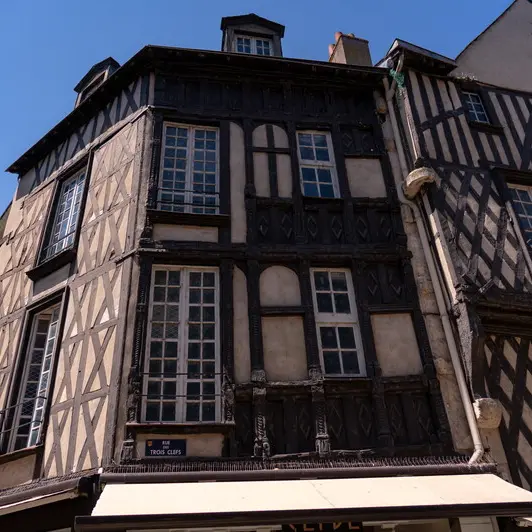 Blois-maisons-a-colombages©Les Coflocs