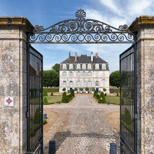Château de Meslay - entrée