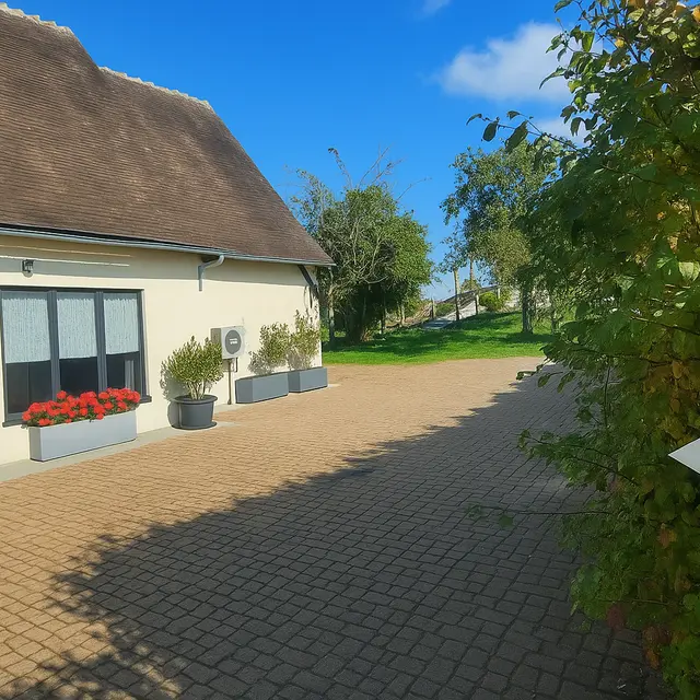 Façade Gîte de Poulas (1)