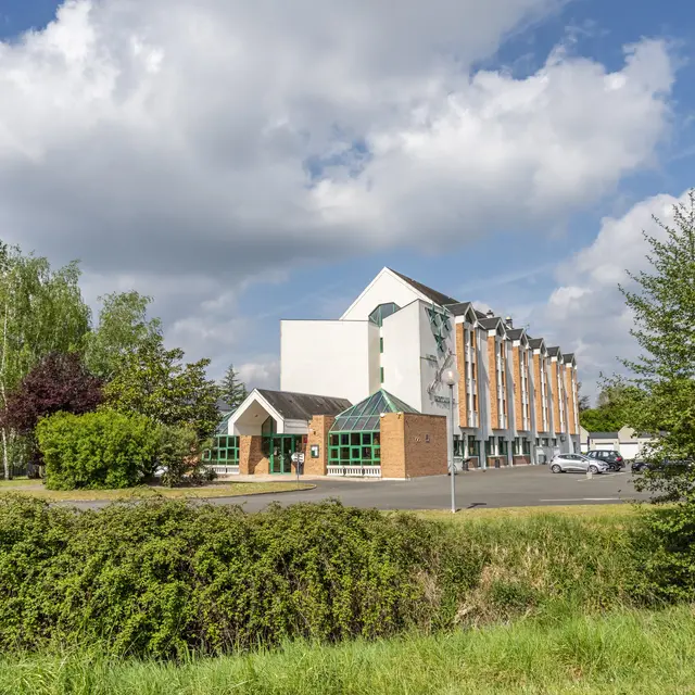 solognetourisme-romorantin-hotella Pyramide