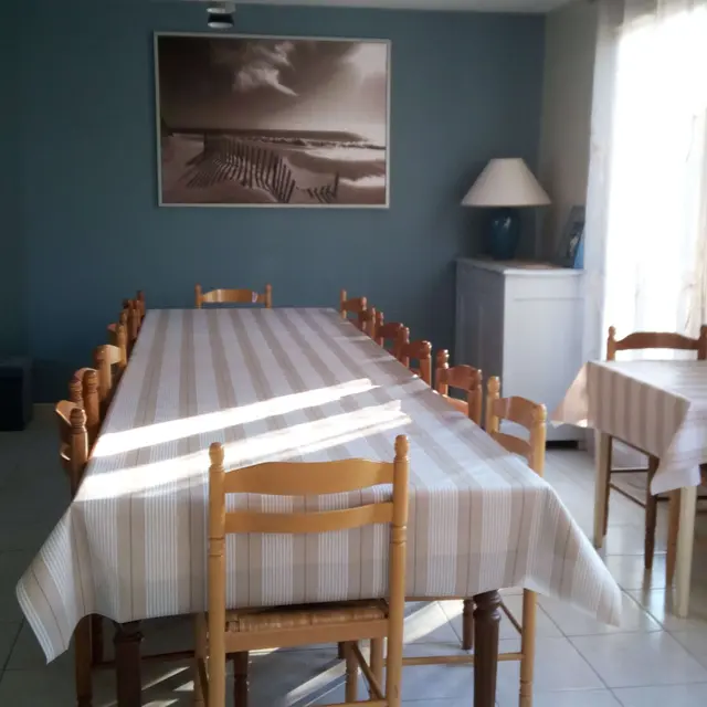 SALLE-A-MANGER
