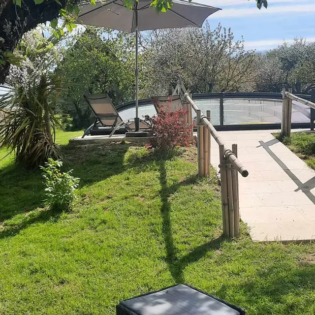 le jardin le gîte de Poulas