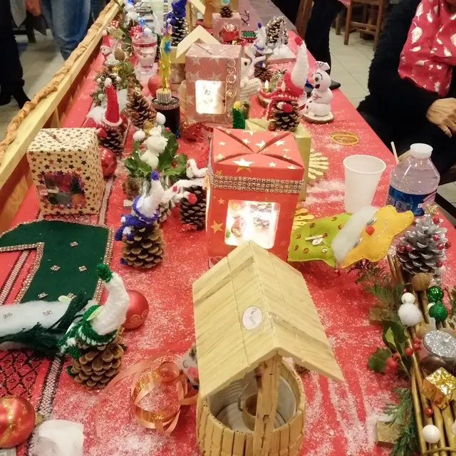 Marché de Noël Saint-Léonard-des-Bois 11 décembre 2022