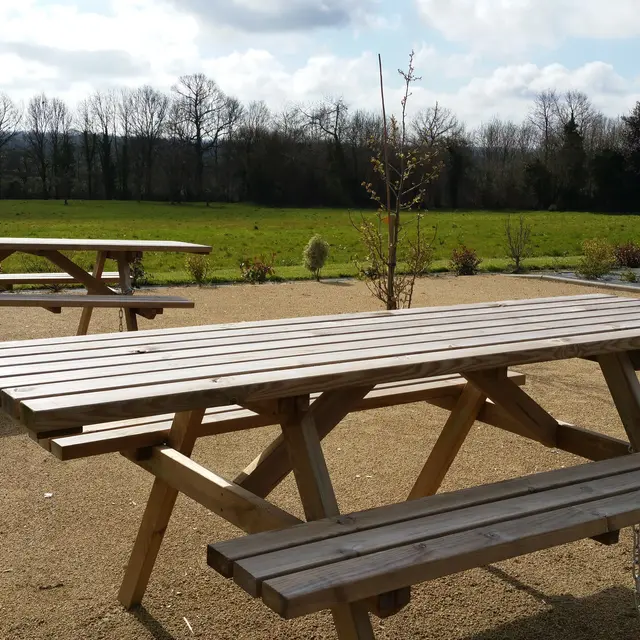 Aire de pique-nique Loupfougères