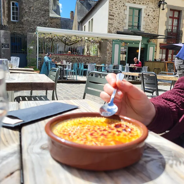 2025_restaurant_le_bistro_sainte-suzanne©OT_Ste_Suzanne_les_Coëvrons (1)