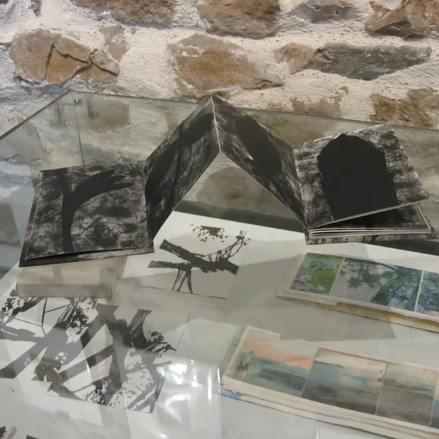 Atelier galerie : estampes, livres d'artistes, livres d'art, bijoux- Ste Suzanne