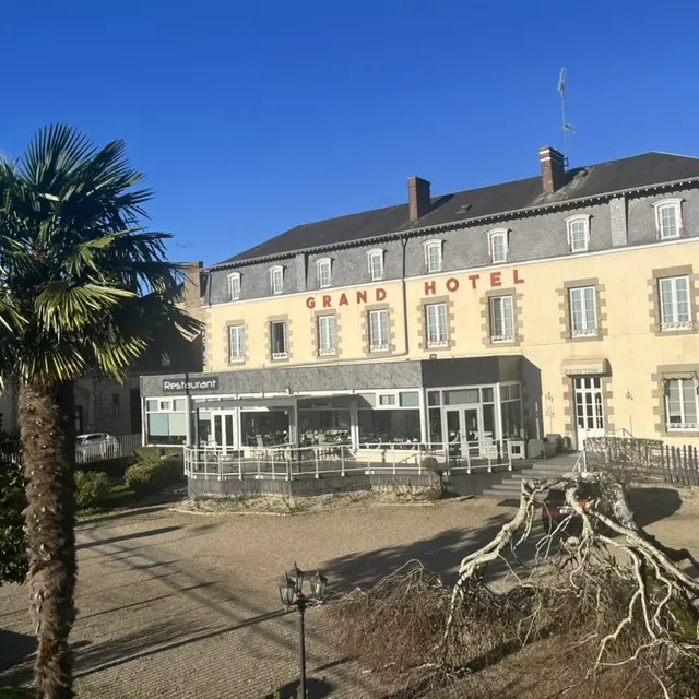 Grand Hôtel Mayenne