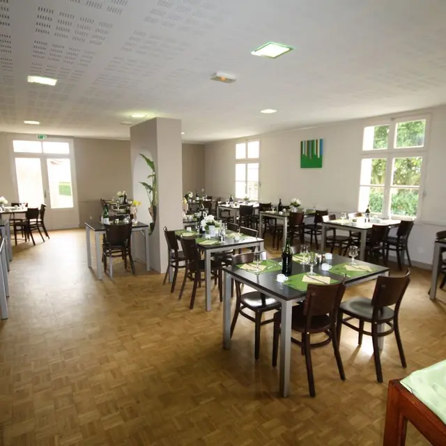 HOT-hotel-restaurant-le-camelia-01