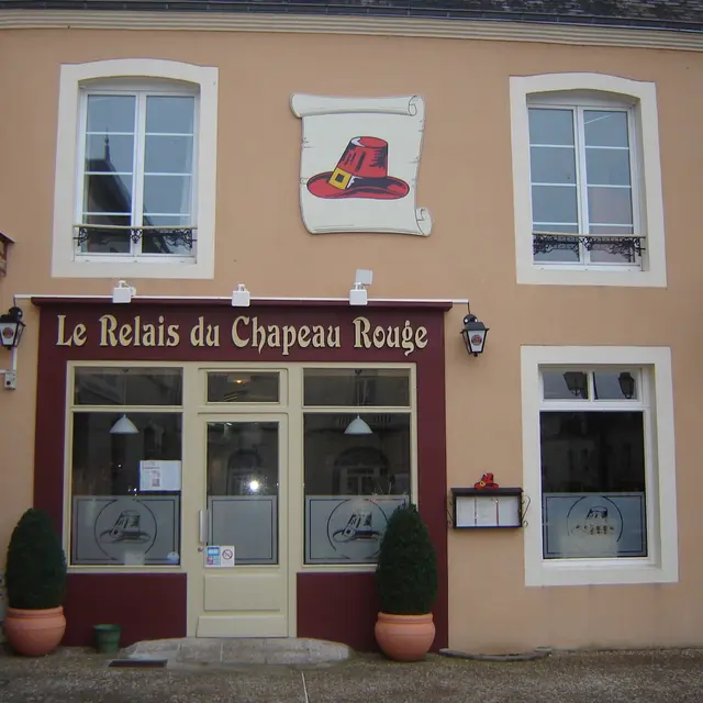 RES-72-Le-Relais-du-Chapeau-Rouge