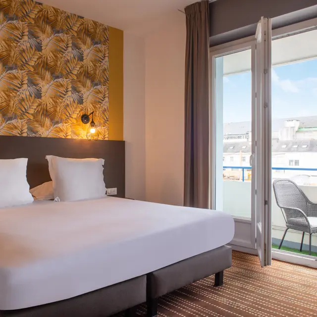 The-Originals-City-4425-FR-Saint-Nazaire-De-L-Europe-Chambre-Premium-3511