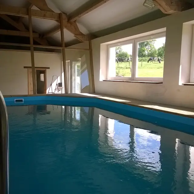 Piscine couverte et chauffée