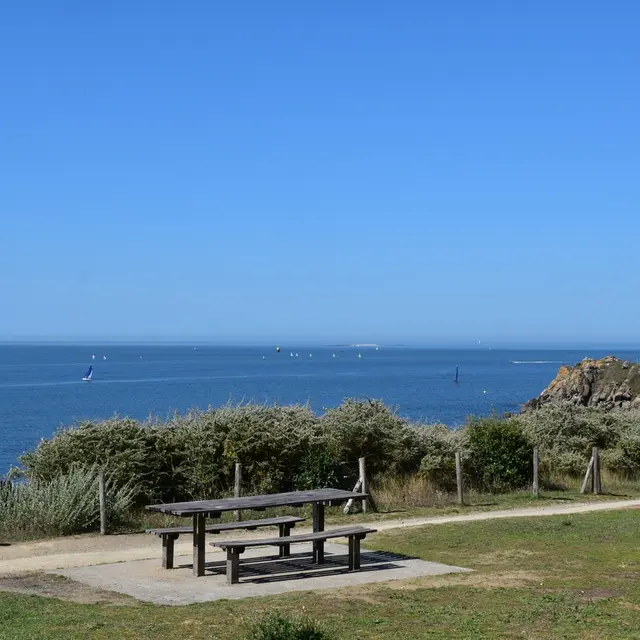 Aire de pique nique plage des Jaunais