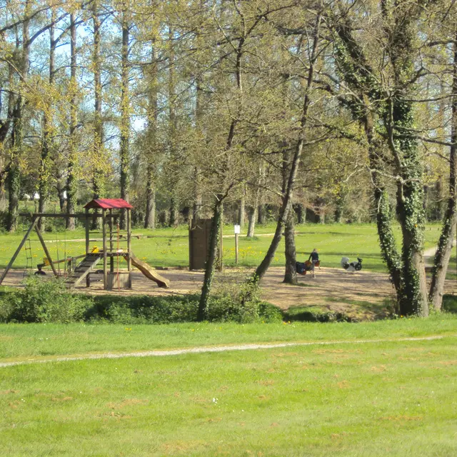 aires de pique-nique 225