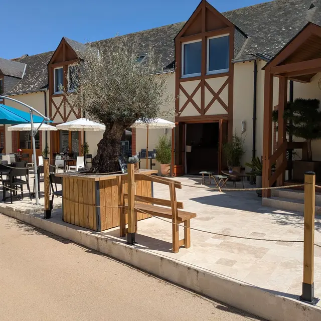 bar le clos de loré